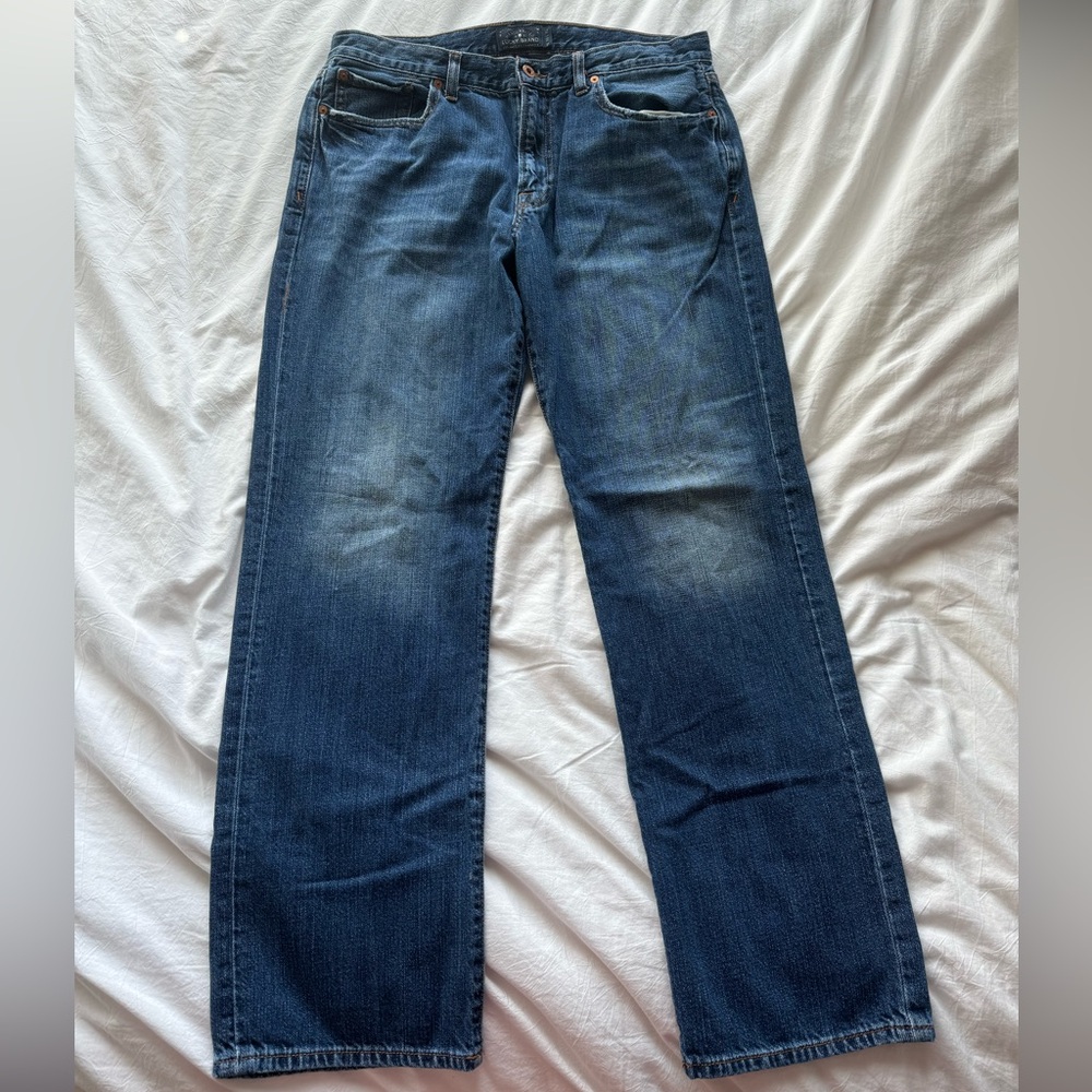Lucky brand 363 vintage straight jean. Size 33/32